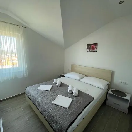 Kostelić Appartement Murter