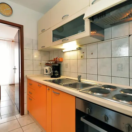 Kostelic Apartman Murter