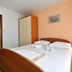 Kostelic Apartment Murter