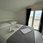 Kostelic Apartment